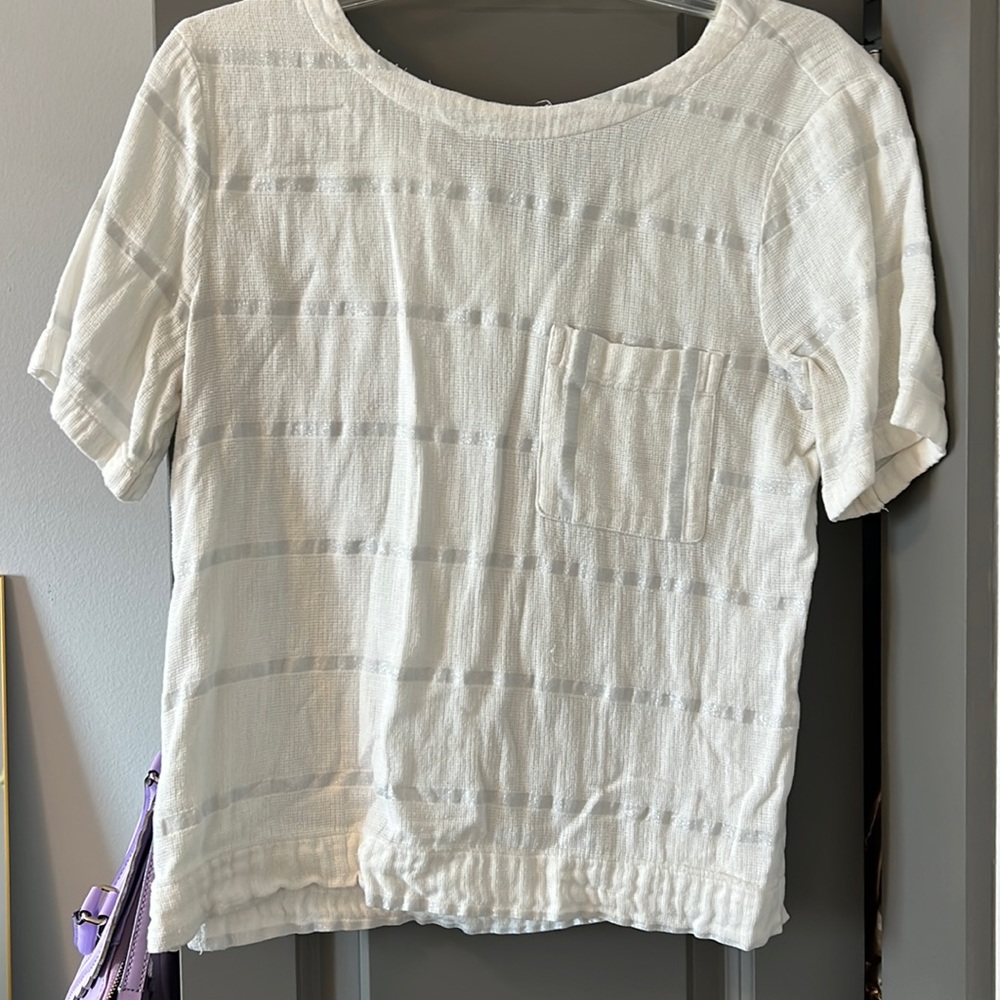 Linen white and silver top
